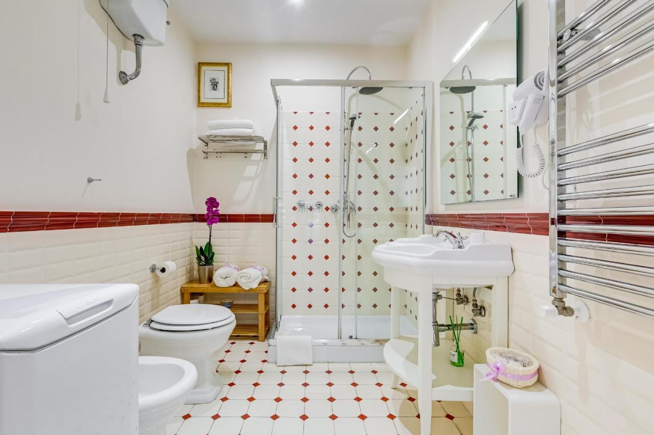 Campo Dei Fiori Royal Orchid Apartment Рим Экстерьер фото